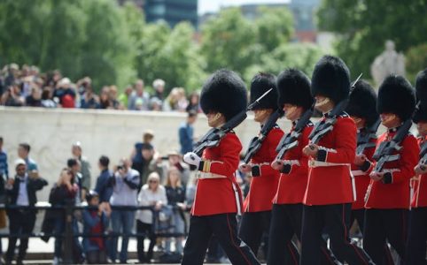 The biography about the Queen Elizabeth II